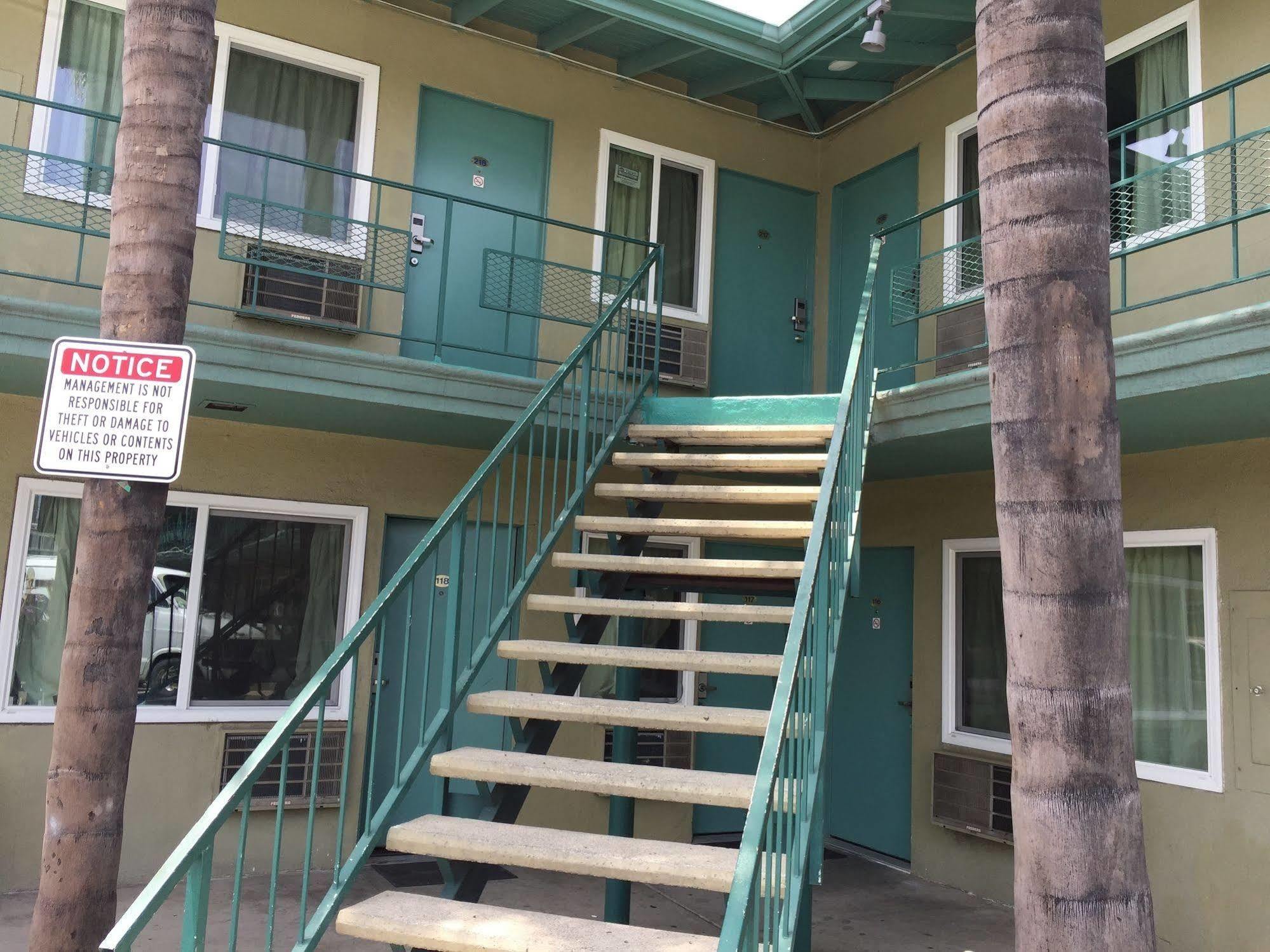 Travel Inn Los Angeles Exterior foto